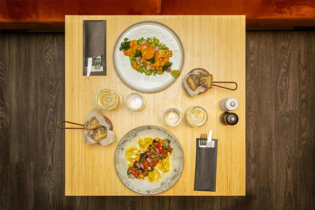 Radisson Hotel Brussels Centre Midi - Resim 25