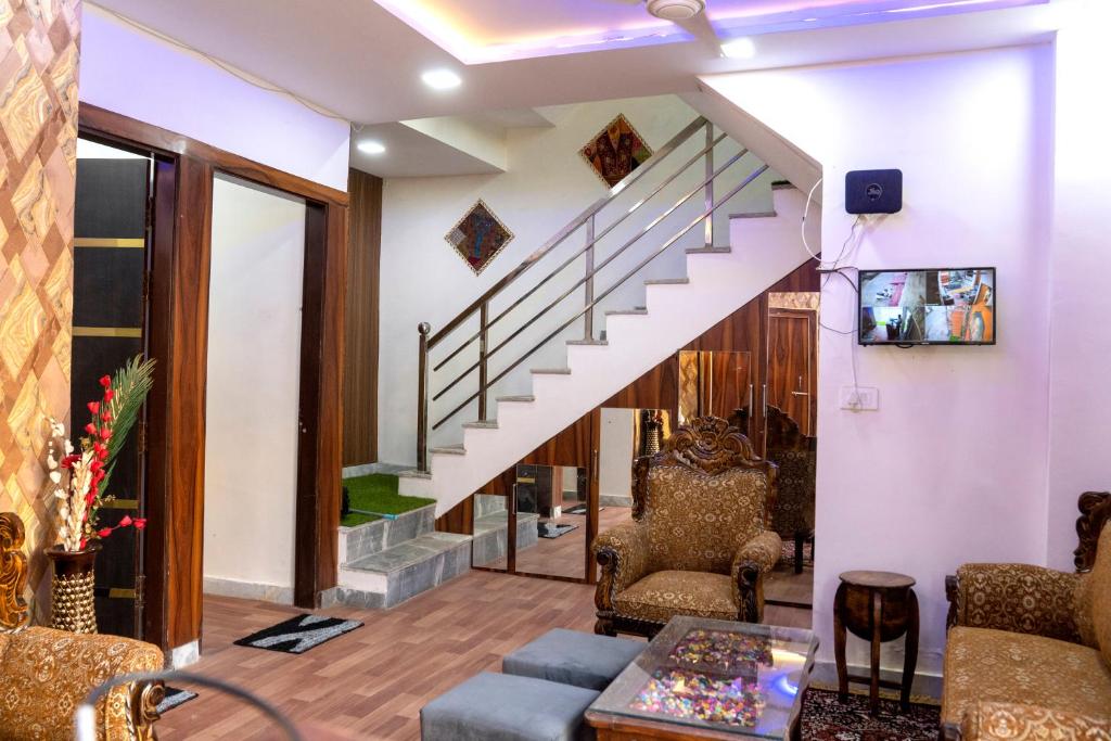 Χώρος καθιστικού στο Bharat Villa - Homestay