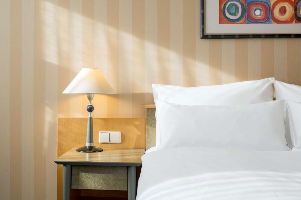 NH Danube City - Resim 31