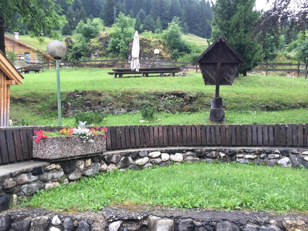 Ogród w obiekcie Ciasa Sot Croze