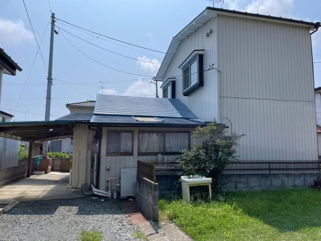 Budova, kde se prázdninový dům nachází