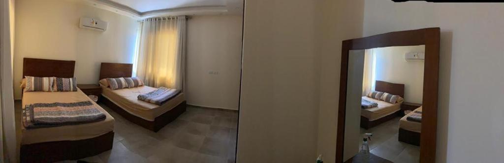 Postel nebo postele na pokoji v ubytování The dream villa for an happy family vacation at Hacienda Bay Sahel