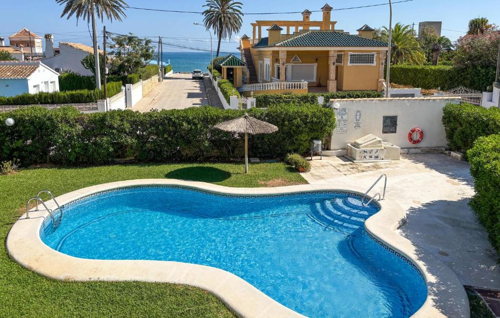 Awesome Apartment In Dénia With Wifi