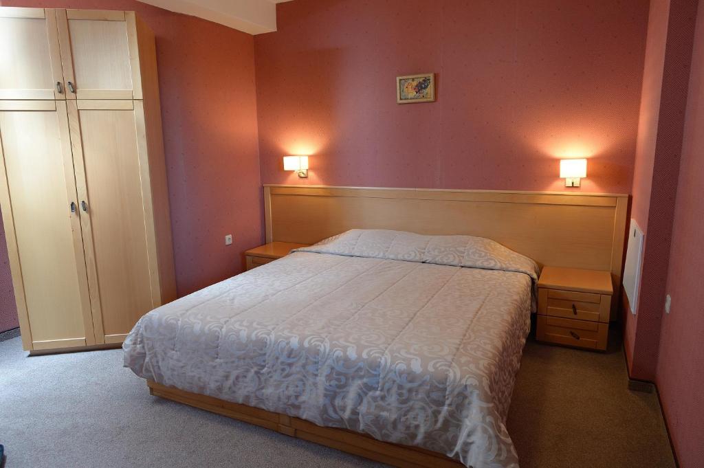 Легло или легла в стая в Семеен Хотел Деметра