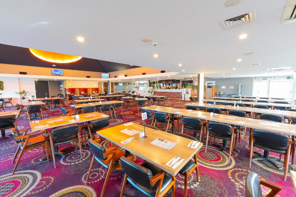 Foreshore Hotel - Resim 25