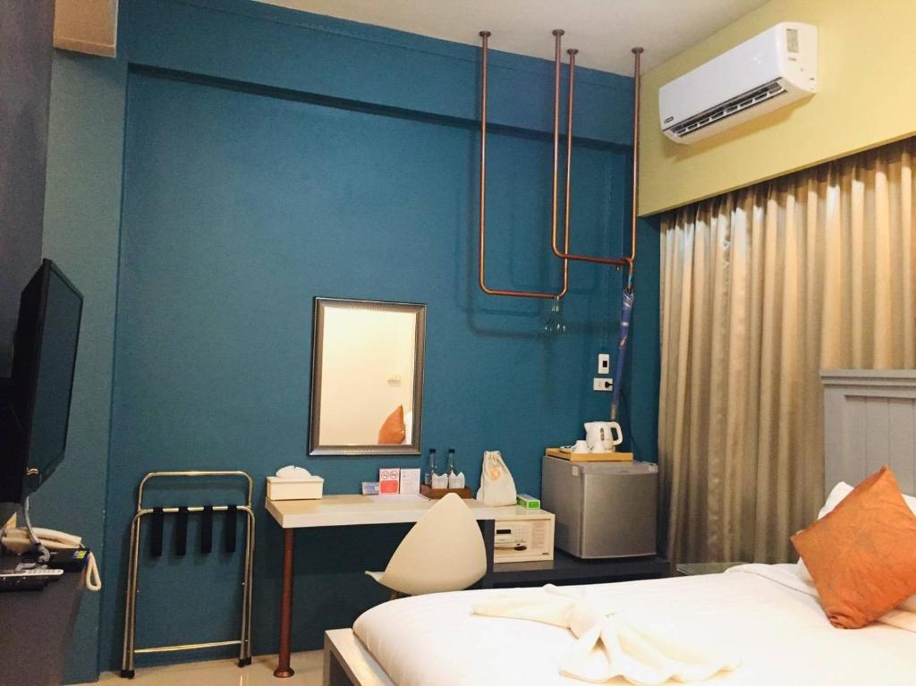 The Iconic Hotel Ranong - 9