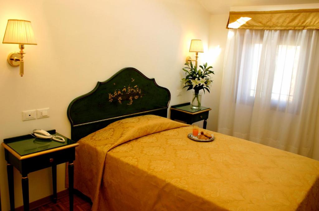 Palazzo Cendon Piano Antico - Classic Room