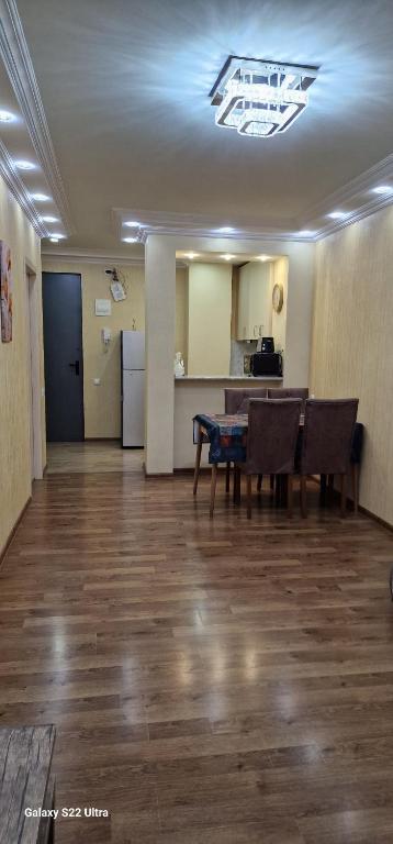 فضای داخلی Two-Bedroom Apartment in Tbilisi در تفلیس - تصویر ۳