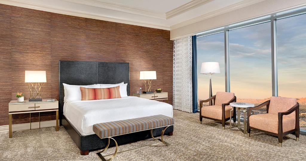 Mandalay Bay - 