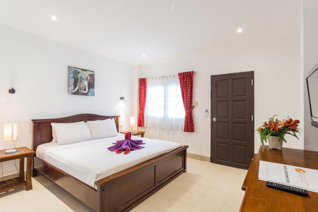 Austrian Garden Hotel & Restaurant Patong - 3