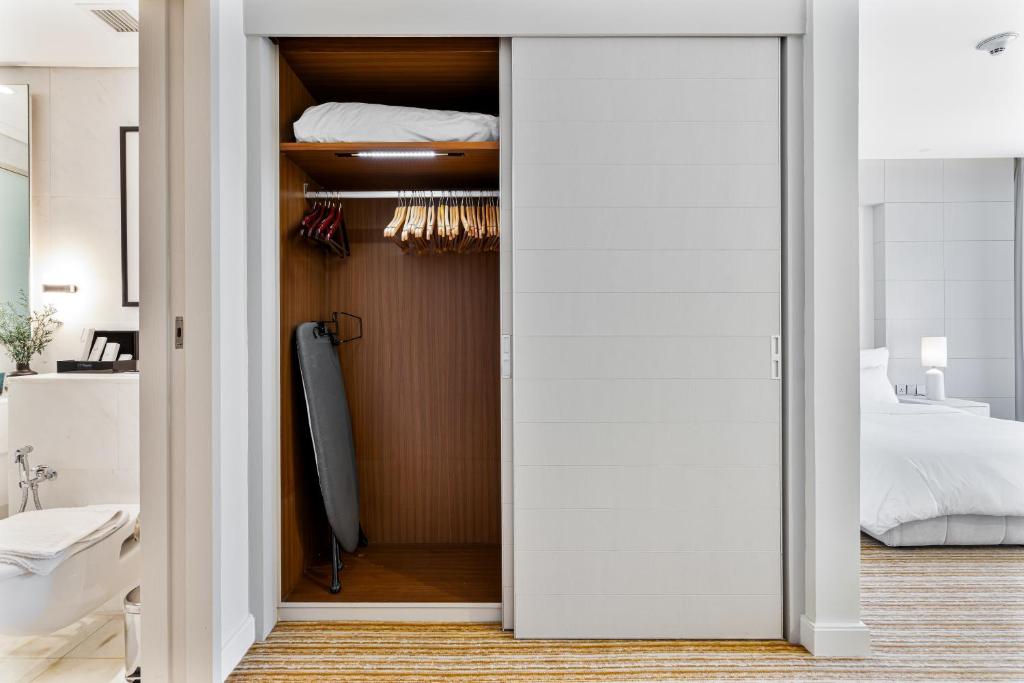 Kempinski Central Avenue Residence - Deluxe 1 Bedroom - Connected to Dubai Mall - Resim 31