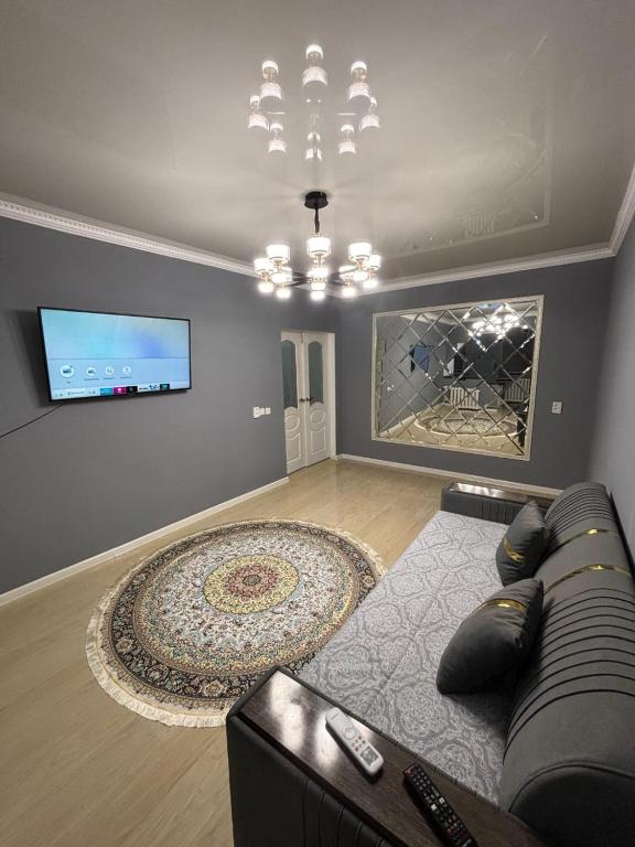 Μια τηλεόραση ή/και κέντρο ψυχαγωγίας στο Aidana Apartments