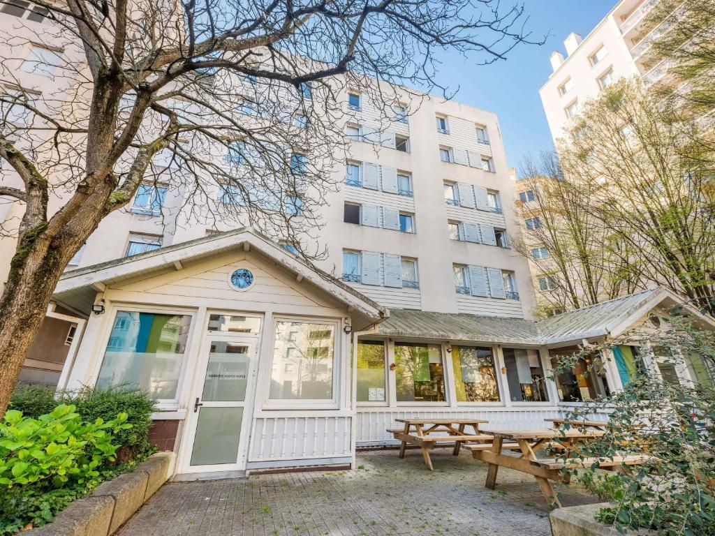 Ibis Styles Lyon Croix Rousse - Resim 6