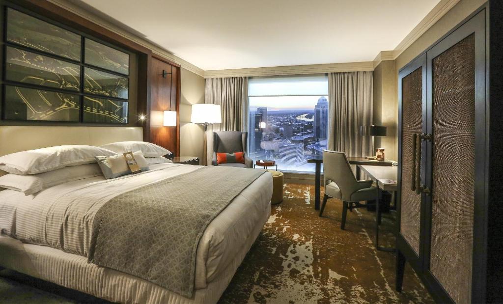 Omni Louisville Hotel - 
