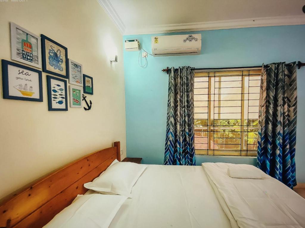 Postel nebo postele na pokoji v ubytování Aurevia Stays - 400m from beach