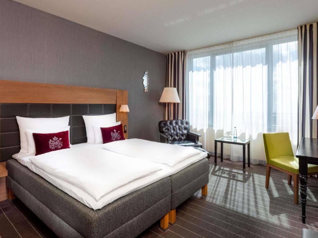 Mövenpick Hotel Stuttgart Airport - Resim 8