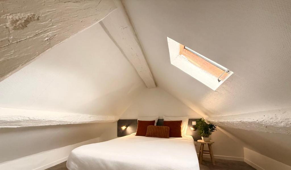 Postel nebo postele na pokoji v ubytování Studio Cotta - Disney - Meaux City Center - Paris