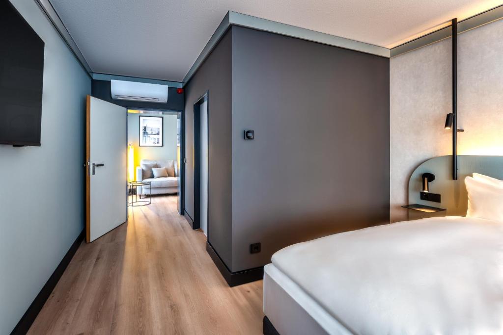 Radisson Hotel Dusseldorf City Center - Resim 40