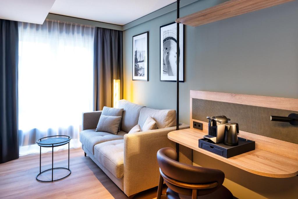 Radisson Hotel Dusseldorf City Center - Resim 37