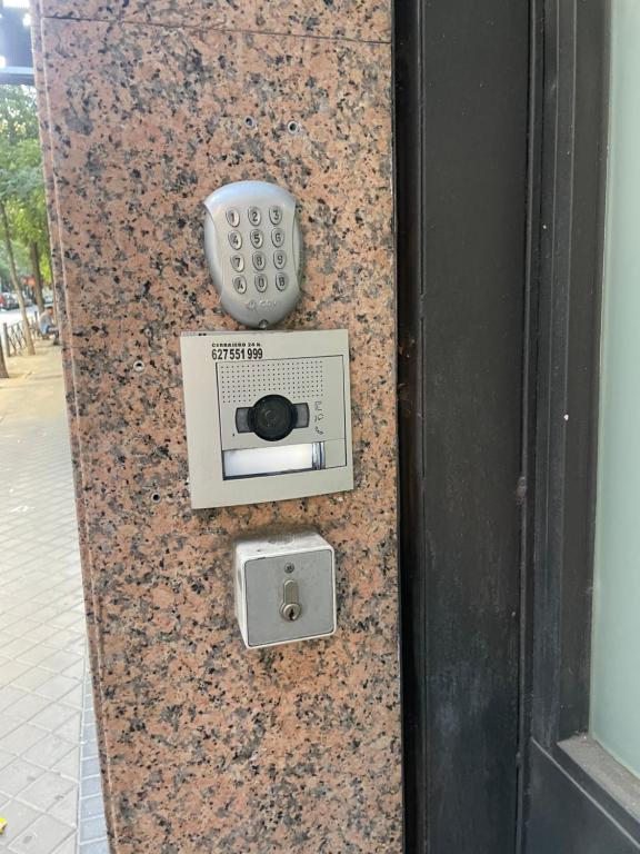 Φωτογραφία από το άλμπουμ του APARTAMENTo MODERNO CENTRO MADRID - ARGÜELLES-PLAZA ESPAÑA στη Μαδρίτη