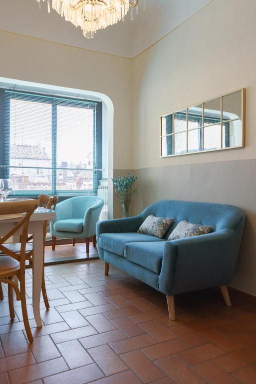 Via del Corno, 1 - Paola Apt - Elegant apartment with elevator