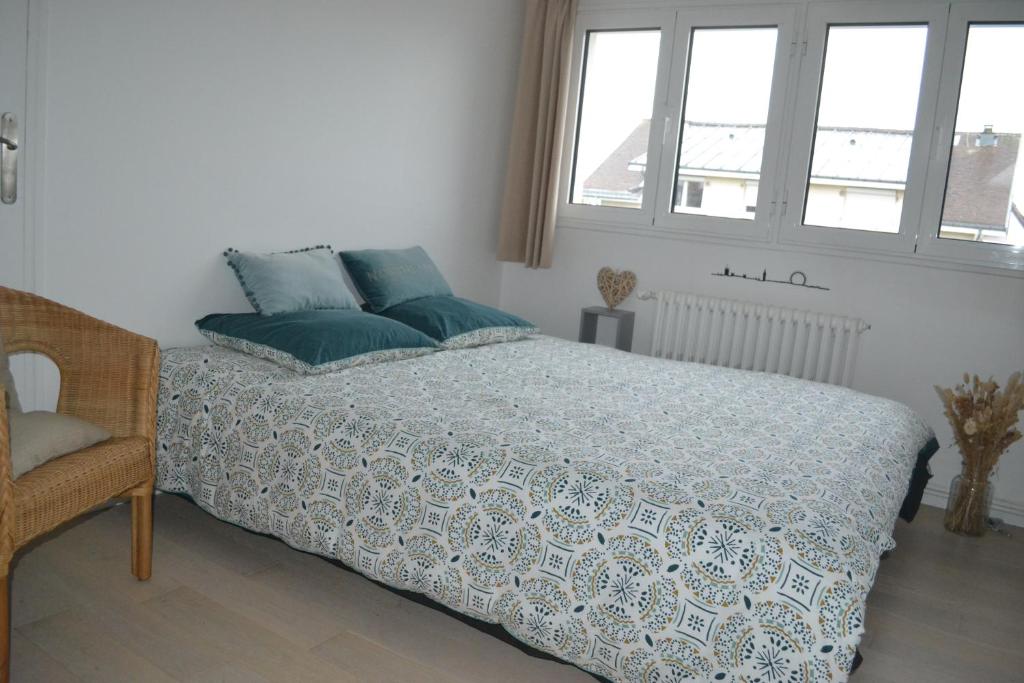 Fotografie z fotogalerie ubytování Chambre double avec petit déjeuner Paris Ouest B&B v destinaci Rueil-Malmaison