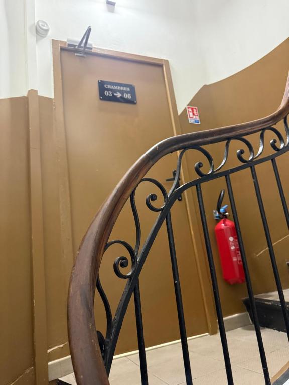 Hôtel des Réformés - Resim 14