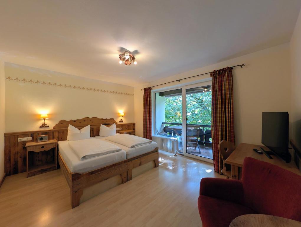 Hotel Forsthaus Oberau - Doppelzimmer Mit Balkon
