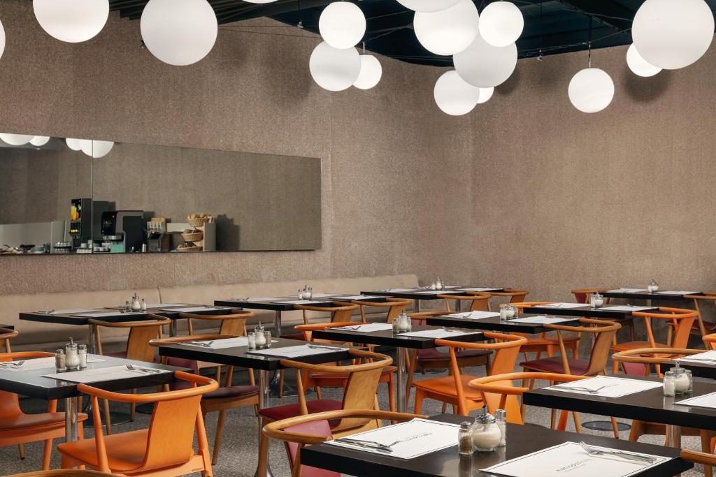 Metropol Design Hotel Old Town - Resim 25