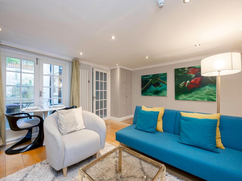 Et opholdsområde på Regency Square Seaside Apartment - Pass the Keys