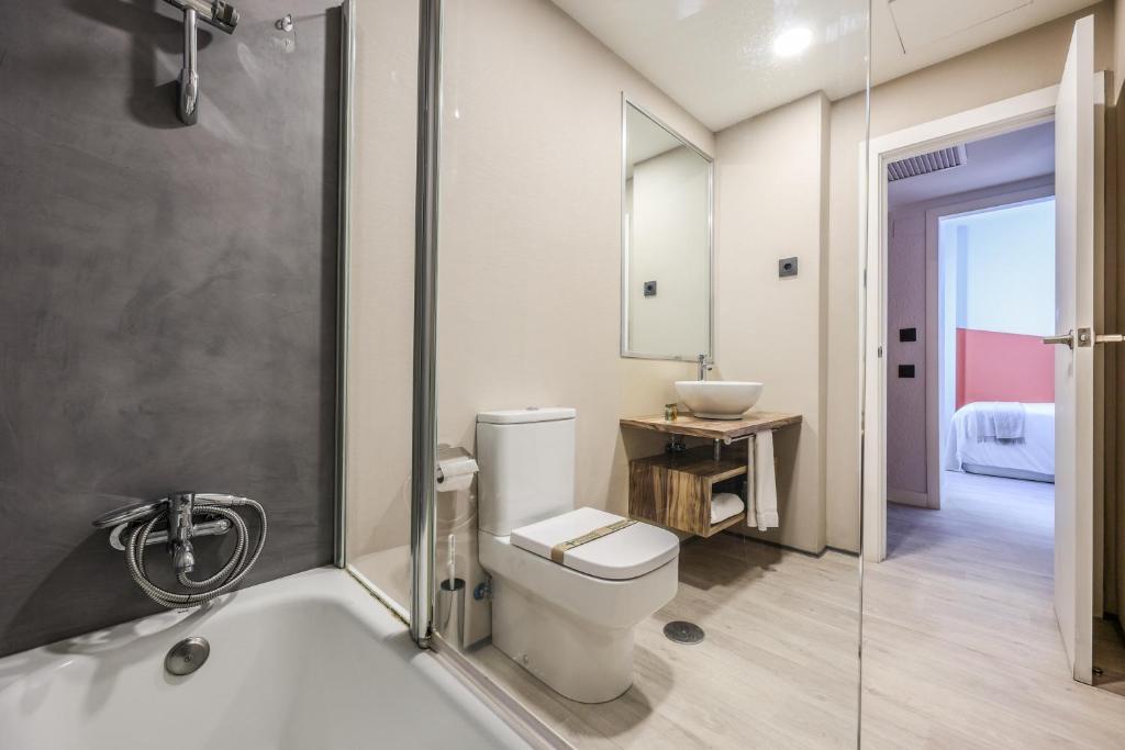 Habitaciones Atocha Río II - Resim 17