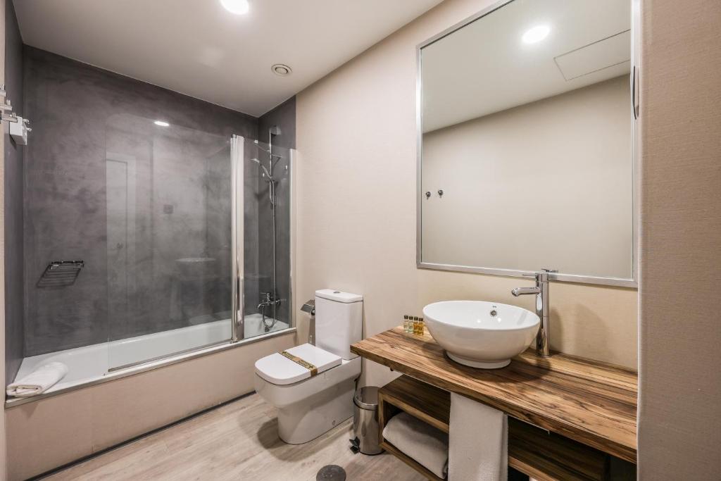 Habitaciones Atocha Río II - Resim 19