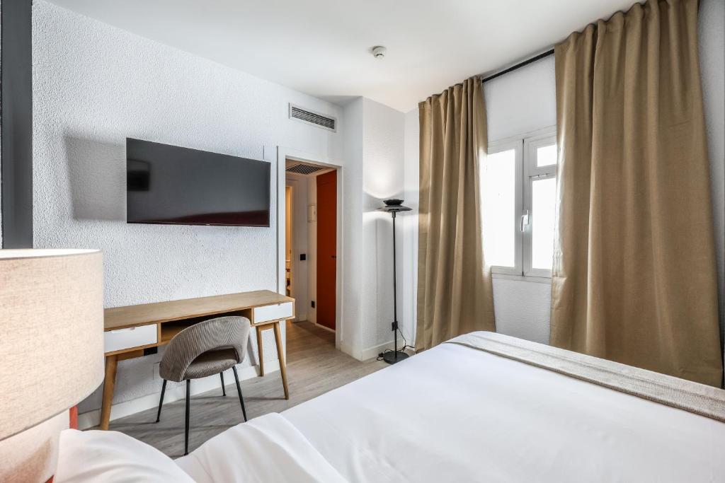 Habitaciones Atocha Río II - Resim 5