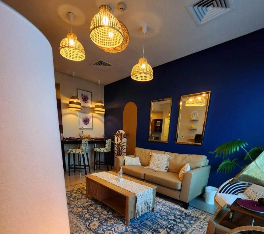 Zigzag Tower B - Stylish at Pearl, 2 BR, pool, parking and sea view-1705