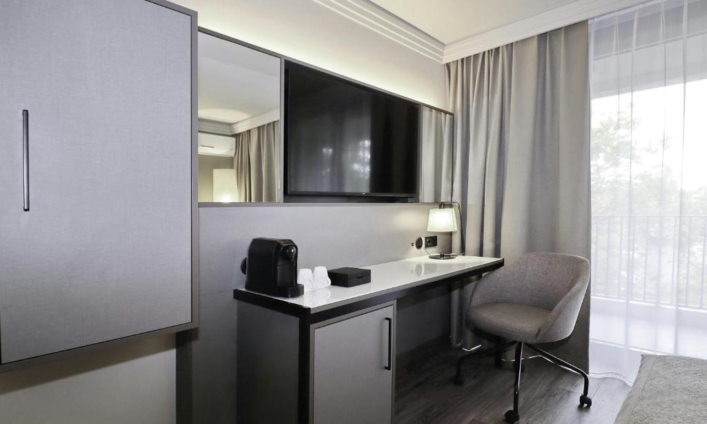 Leonardo Hotel Hannover - Resim 24