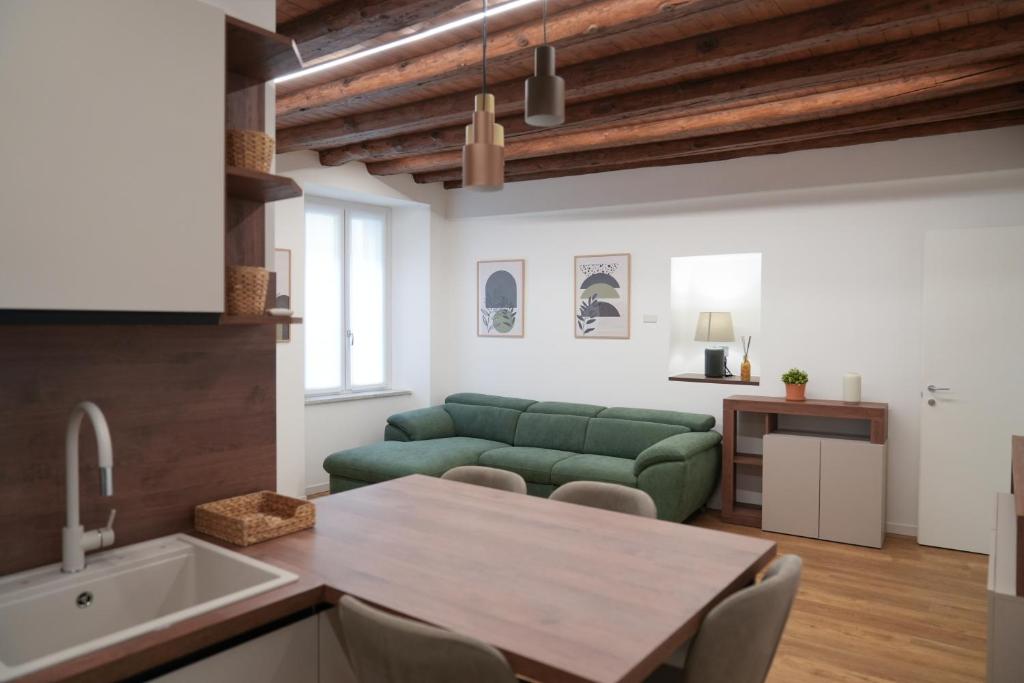 Posezení v ubytování indipendenza 60 Home Como Center