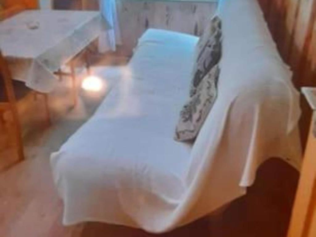 Giường trong phòng chung tại Holiday Home Green Side Cottage - Two Bedroom Holiday Home