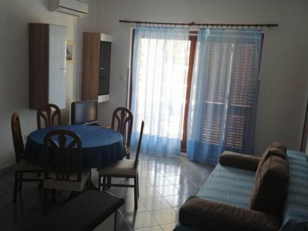 Apartments Milakovic-Kanica - Standard One Bedroom Apartment with Sea View and Terrace