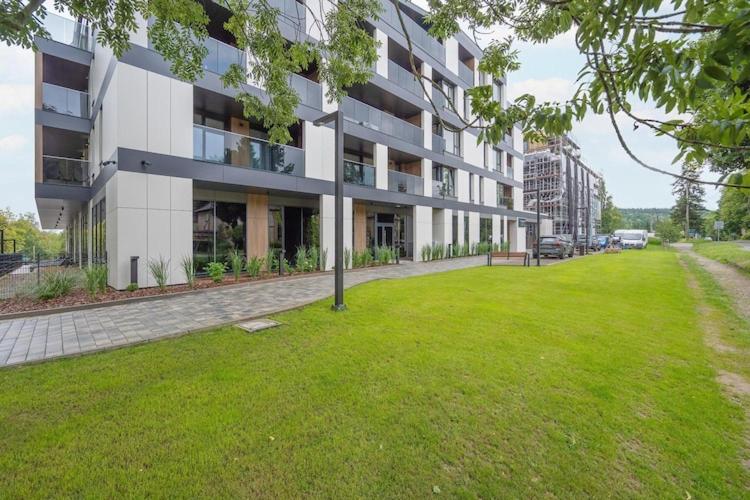 Το κτήριο όπου στεγάζεται  το διαμέρισμα