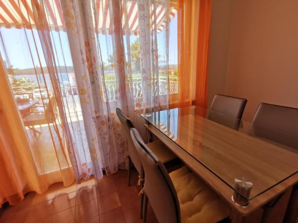 One Bedroom Apartment with Sea View and Terrace