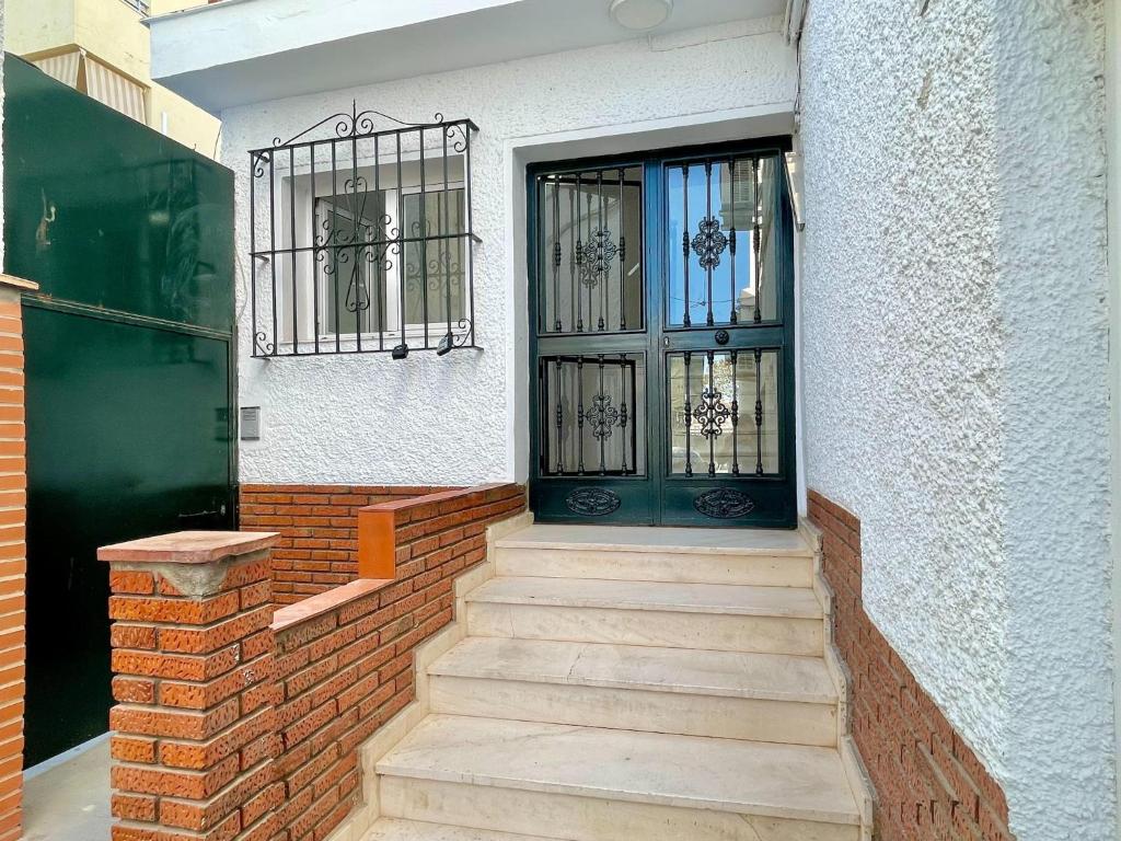 Apartment in Torremolinos 300 m from beach