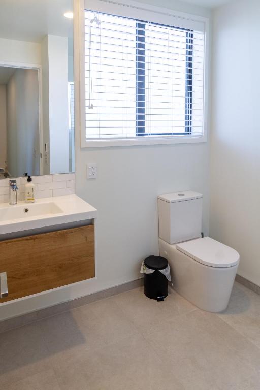 2BR Green Frame Views & Stadium Outlook plus Parking - Resim 27