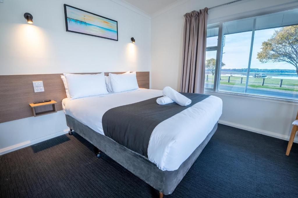 Bayside Hotel photo