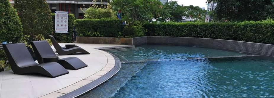 Bassein majutusasutuses Avant BGC 2 Bedroom või selle lähedal