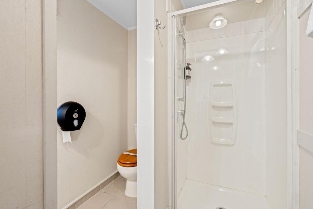 Cottage Mews Motel - Resim 42