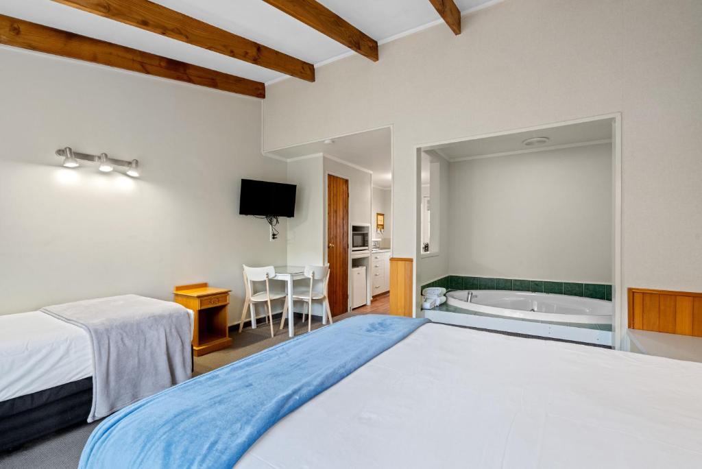 Cottage Mews Motel - Resim 24