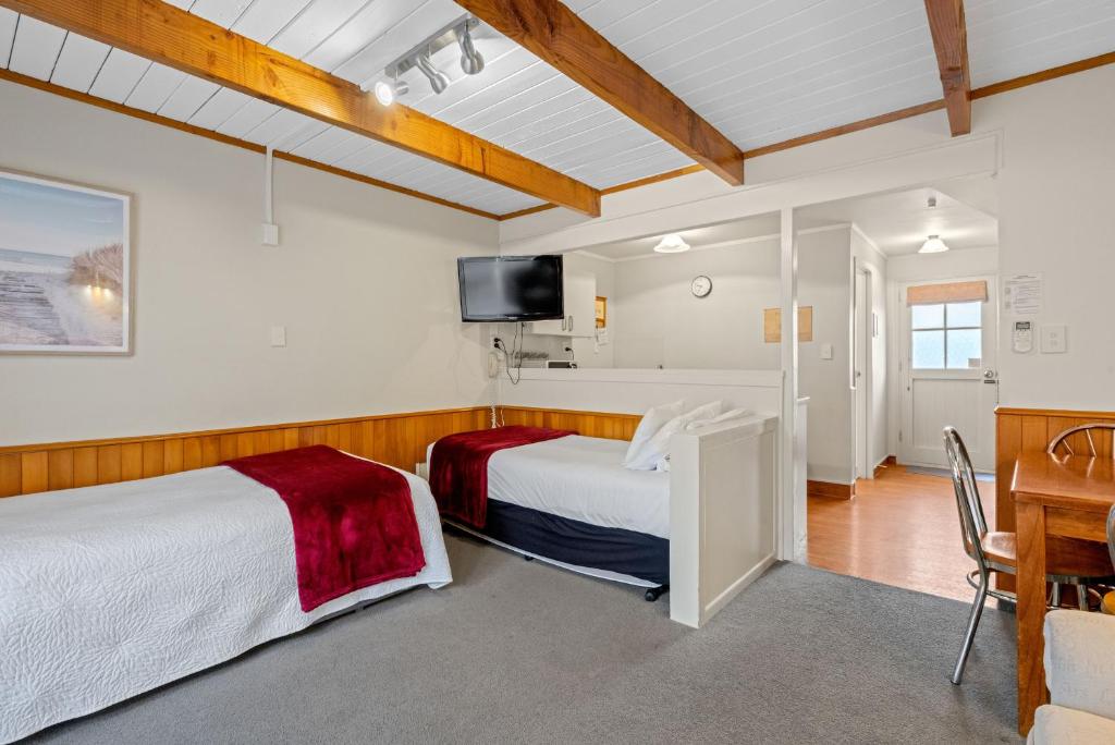 Cottage Mews Motel - Resim 31