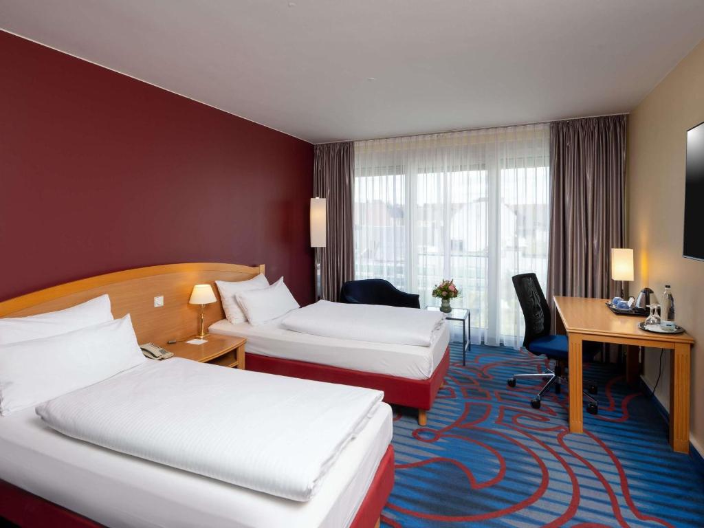 Mercure Hotel Berlin Tempelhof - Resim 6