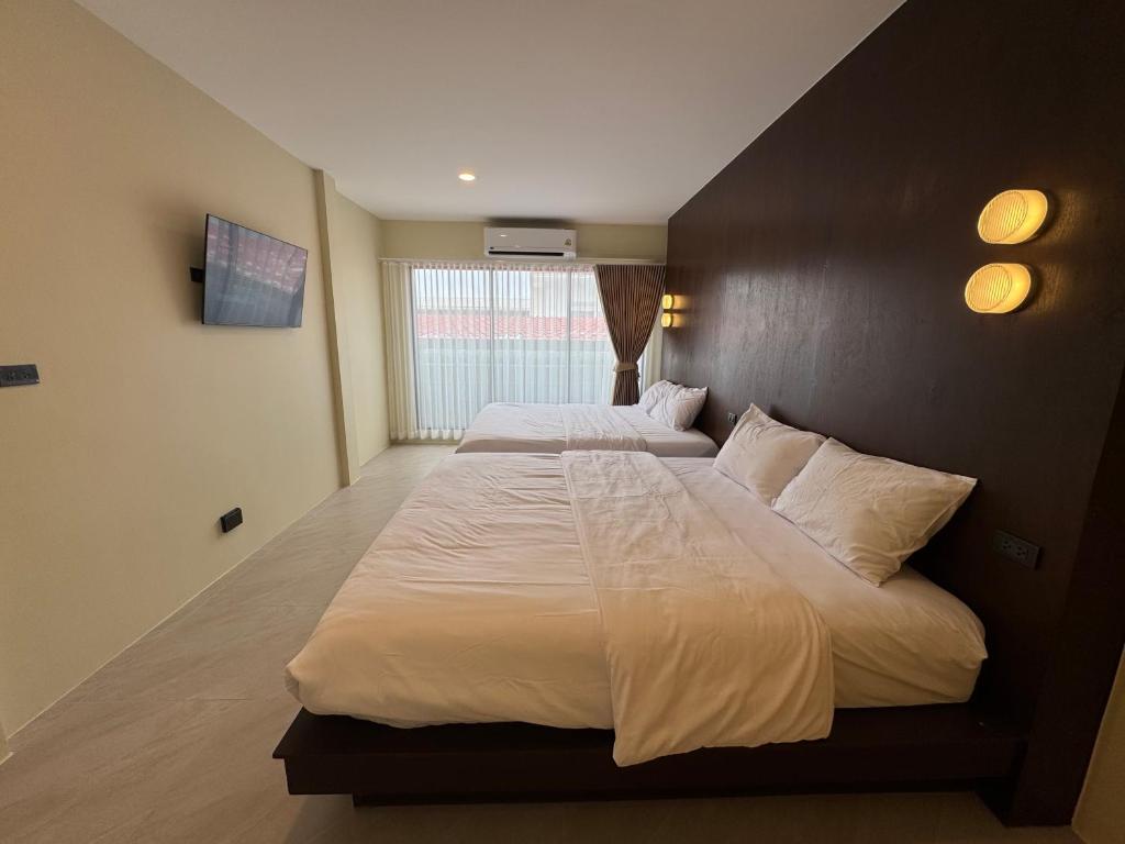 Baan Ta Long Beach Koh Larn - プレミアム 4 人部屋