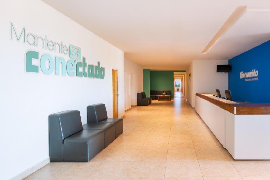 One Puerto Vallarta Aeropuerto